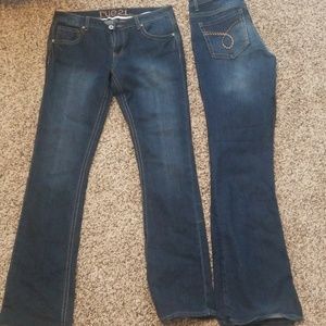 Boot cut jeans